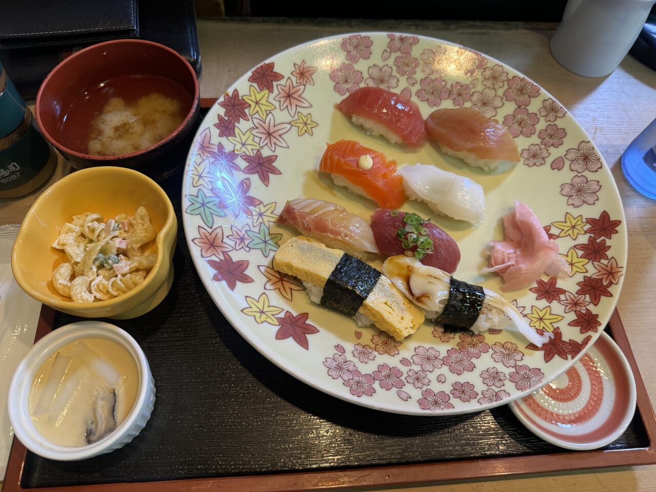 コスパ最高海鮮すしゆうきの500円ランチ