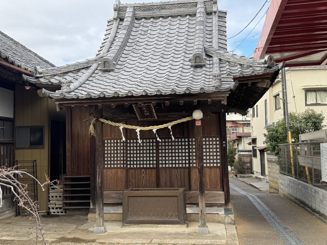 琴平神社・不動院