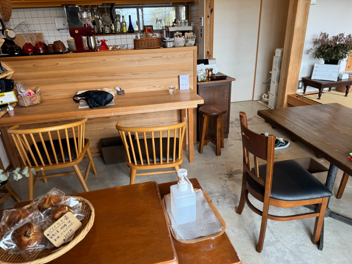 カフェ小春日和