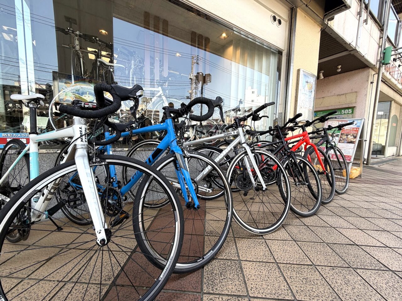 タビペダルのバイクが並んでいる様子