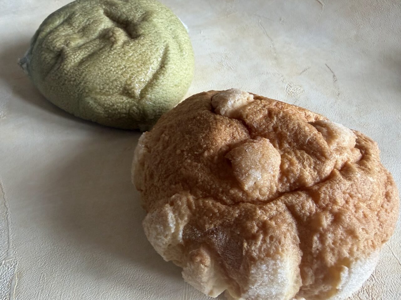 MELON LAB.のメロンパン
