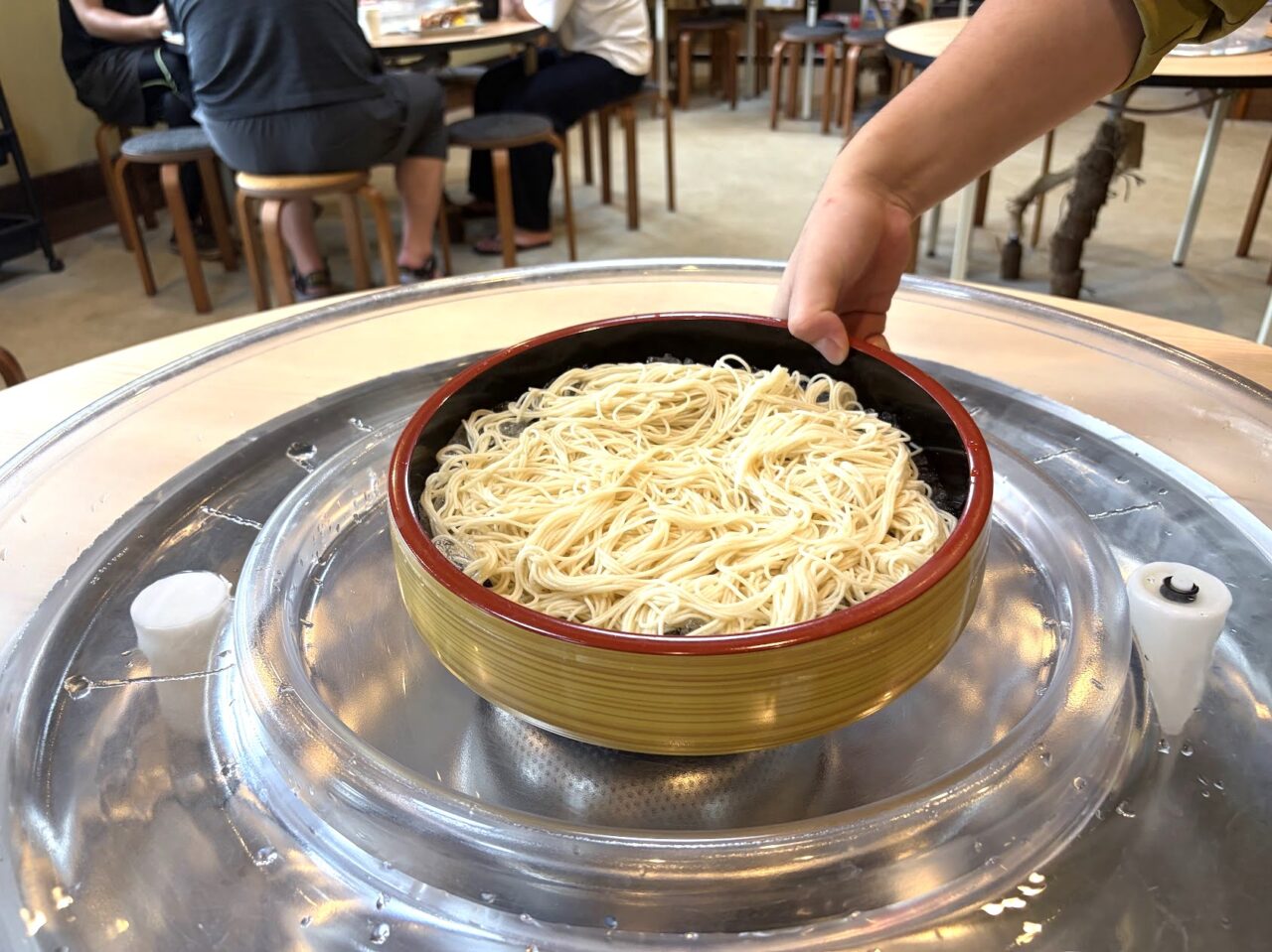 フィッシングパークつくば園の流氷そうめん