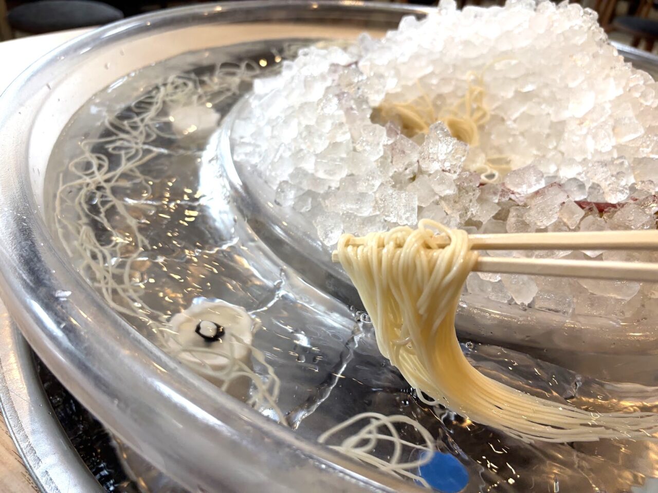 フィッシングパークつくば園の流氷そうめん