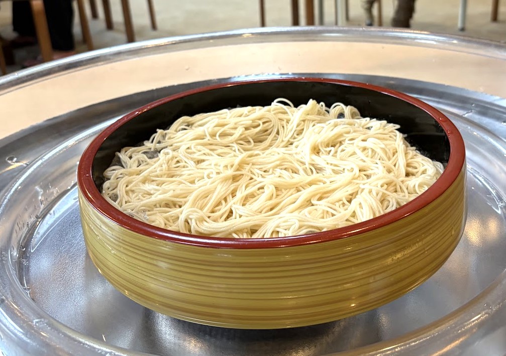 フィッシングパークつくば園の流氷そうめん