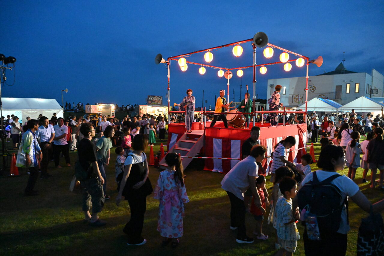 あゆみ祭りの盆踊り