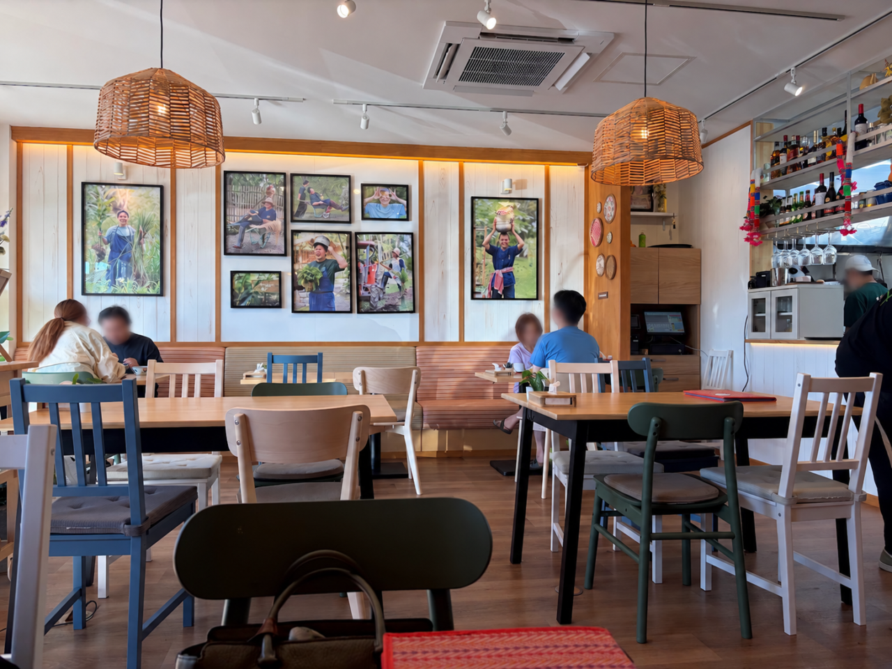 GINGER FARM KITCHENの店内